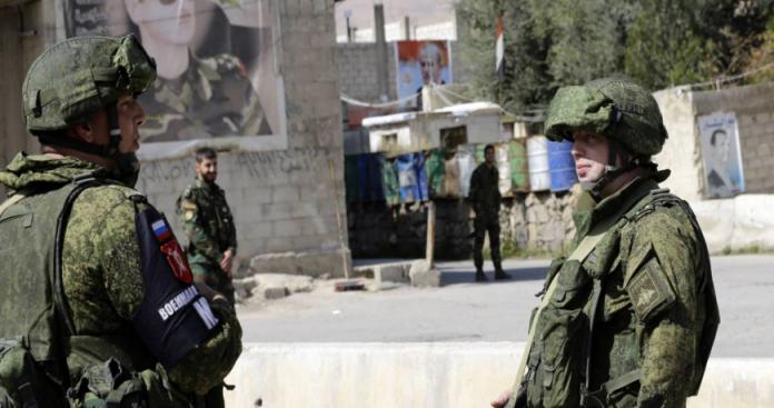 ロシア軍憲兵隊は住民の苦情に対応し、ダマスカス郊外県ハムーリーヤ市にある軍事情報局の検問所5カ所を撤去、士官を6人を逮捕（2018年11月25